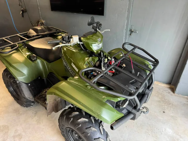 Yamaha Kodiak 700 ATV hooldusel Autoremosa töökojas